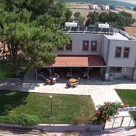 Geyikli Herrara Exterior foto