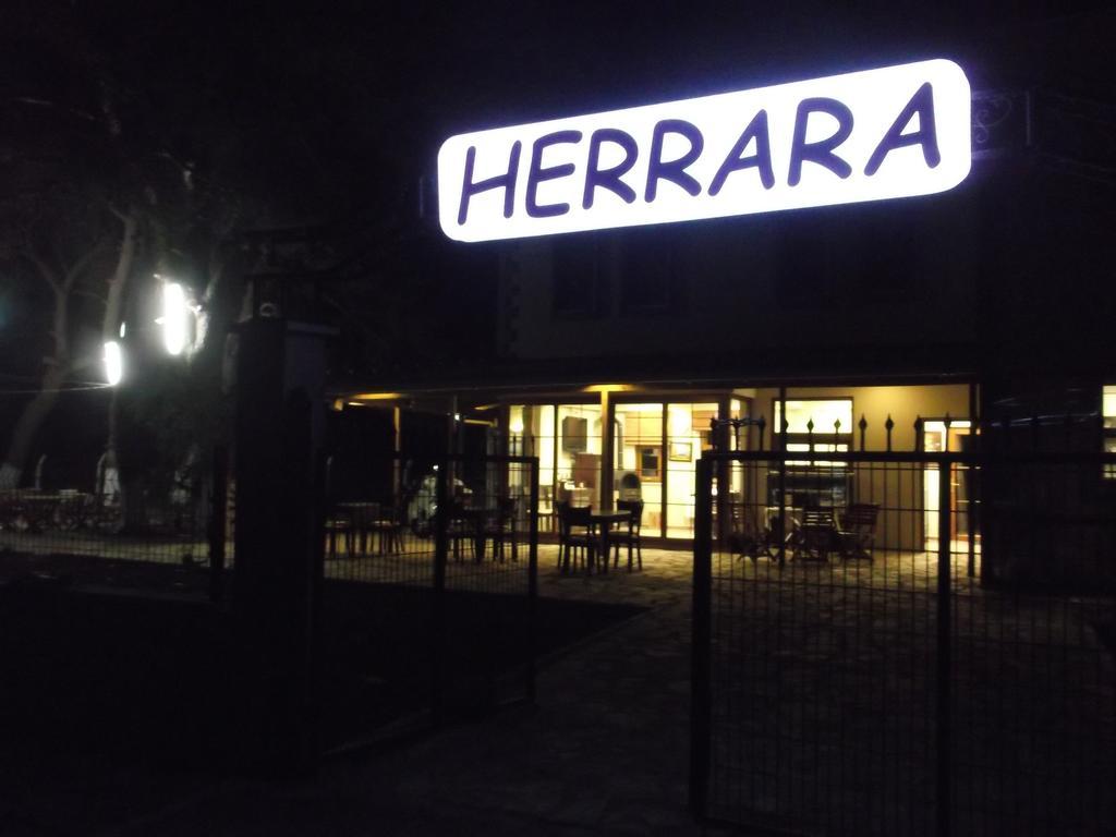 Geyikli Herrara Exterior foto